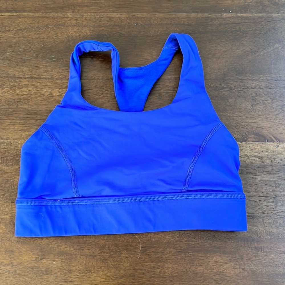 Lululemon sports bra - Size 2 - electric Blue